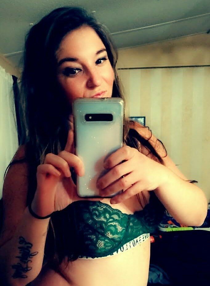 Tennesseelove22 (@tennesseelove22), OnlyFans creator