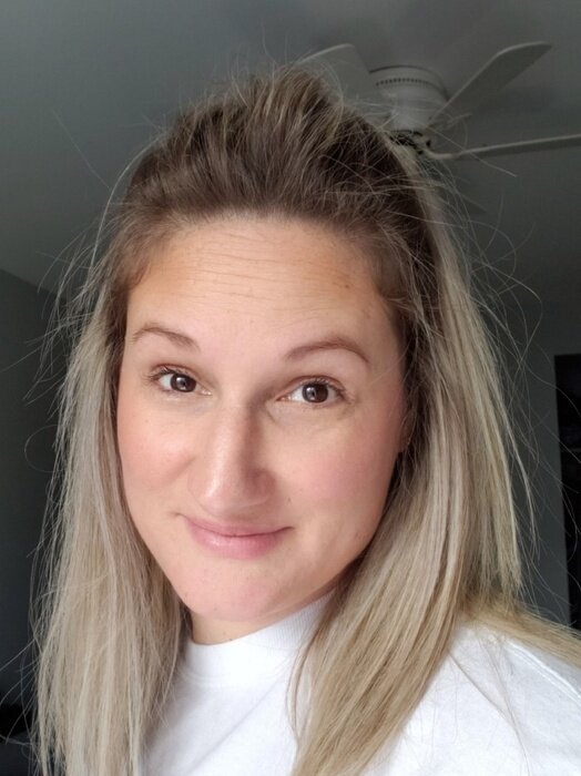 Thatcurvyhousewife (@thatcurvyhousewife), OnlyFans creator