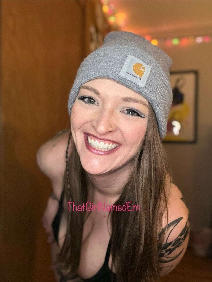 Thatgirlnamedem (@thatgirlnamedem), OnlyFans creator