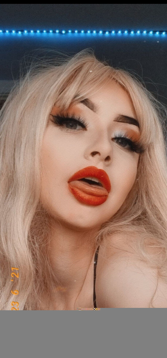 Thatgirlyaknow (@thatgirlyaknow), OnlyFans creator