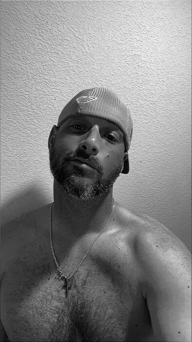 Thatonedilfxxx (@thatonedilf_xxx), OnlyFans creator