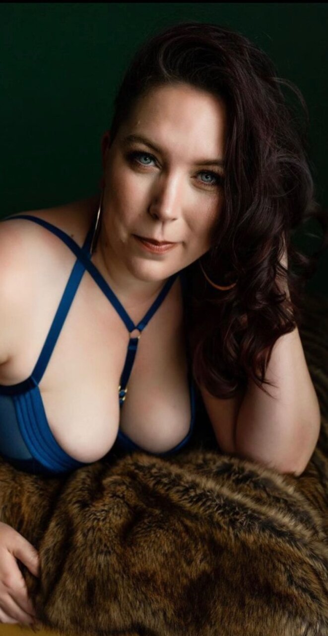 Thatsucculentfemme (@thatsucculentfemme), OnlyFans creator