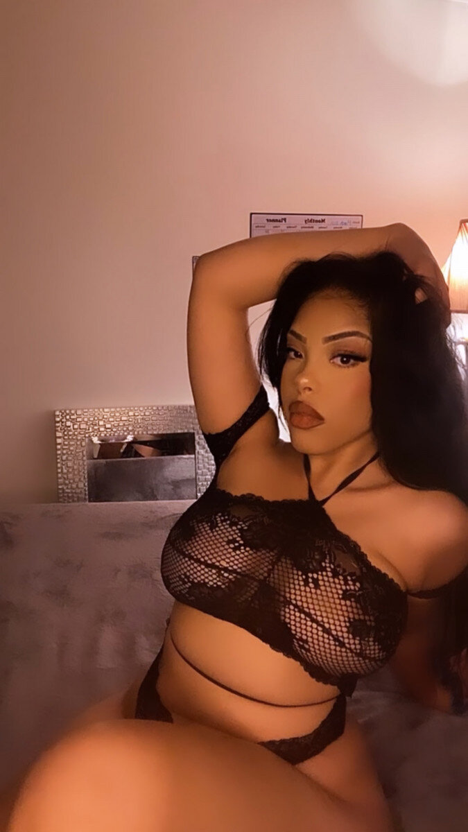 Thatswhoooooooo (@thatswhoooooooo), OnlyFans creator