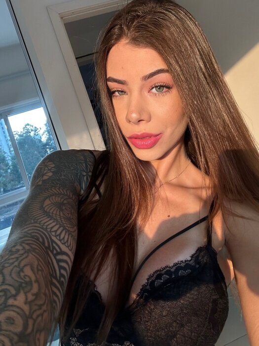 Thaynalopes (@thayna_lopes), OnlyFans creator