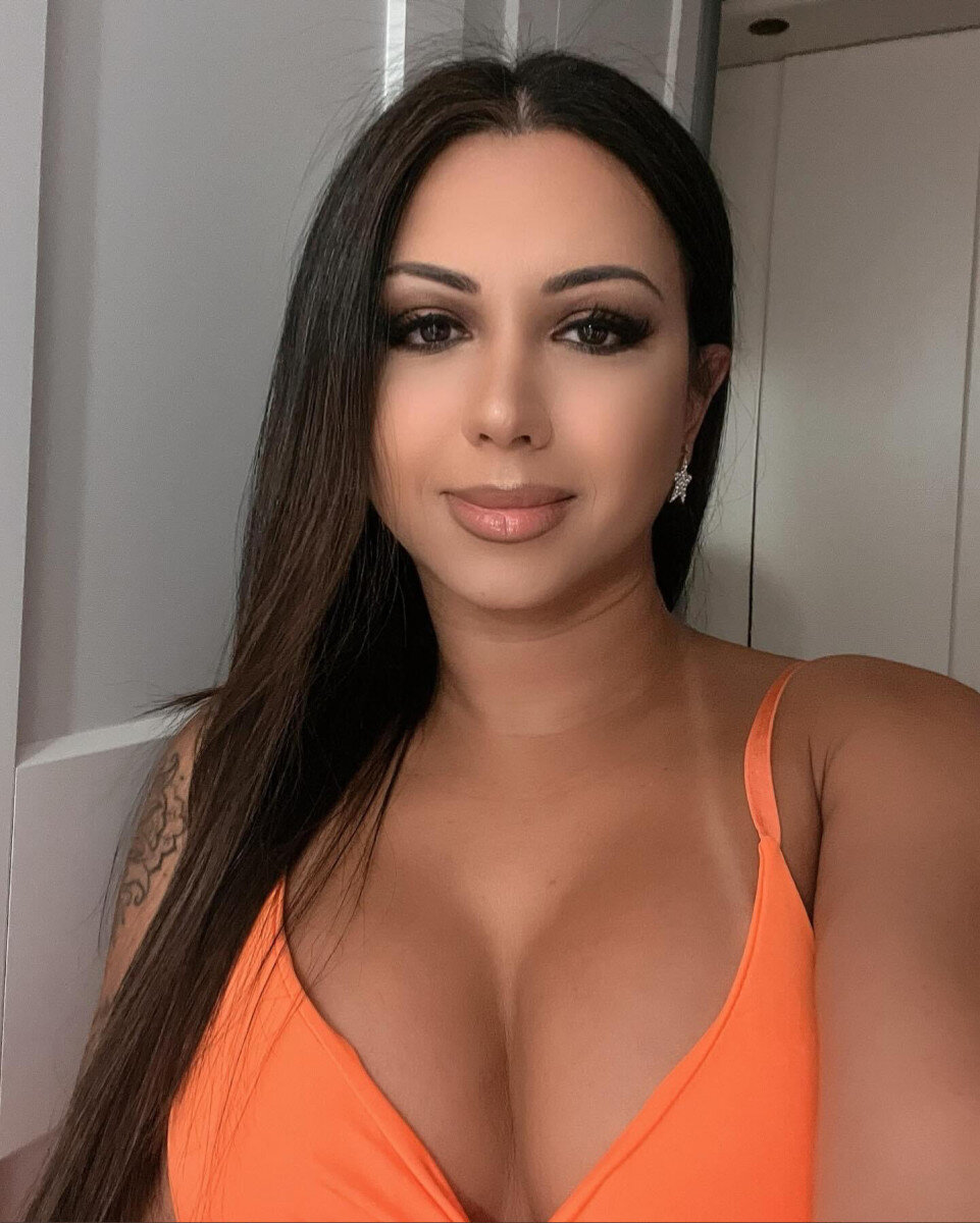 Thaystransex (@thaystransex), OnlyFans creator