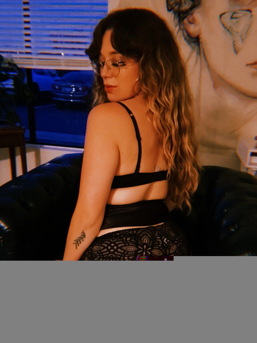 Theprincesspersephone (@the.princess.persephone), OnlyFans creator