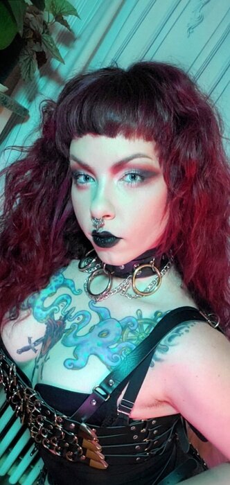 Thecaspairaacula (@the_caspaira_acula), OnlyFans creator