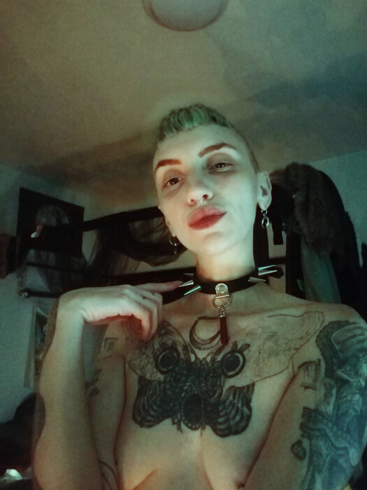 Theeroticoracle