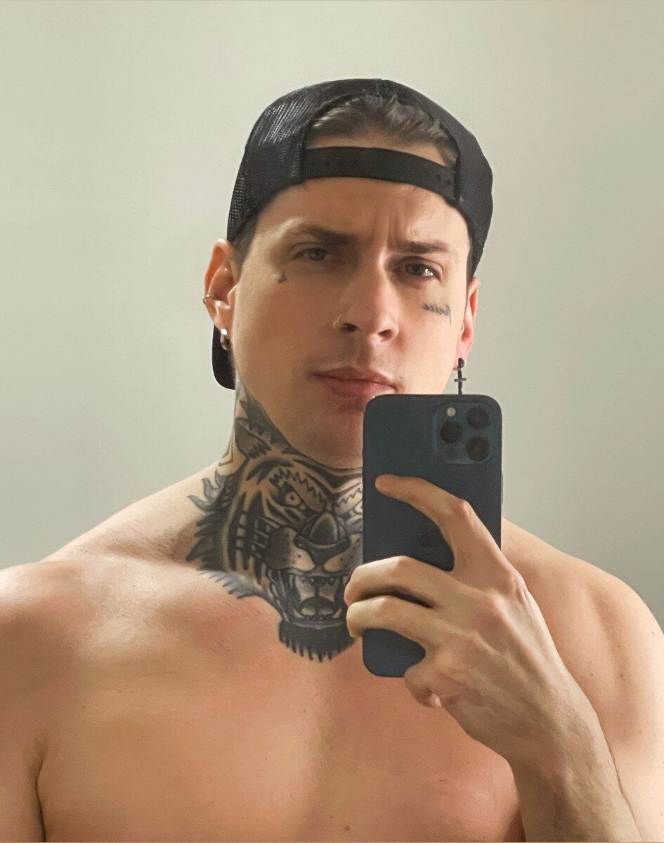 Theacequinn (@theacequinn), OnlyFans creator