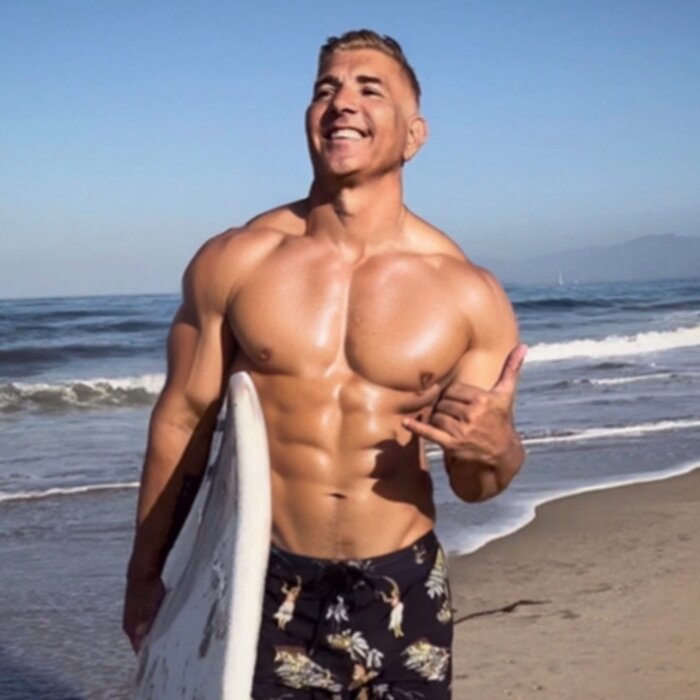 Thealohatrainer (@thealohatrainer), OnlyFans creator