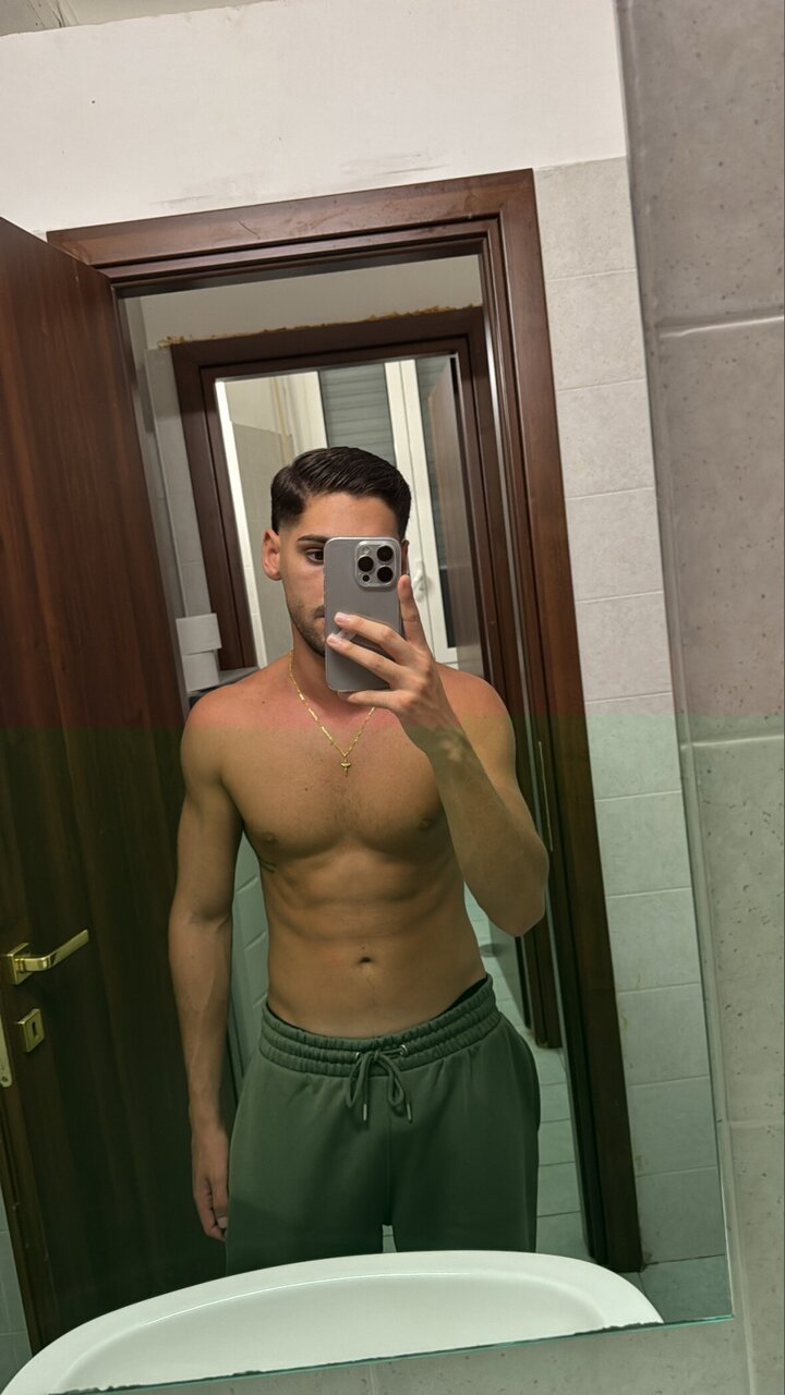 Thebestboyx (@thebestboyx), OnlyFans creator