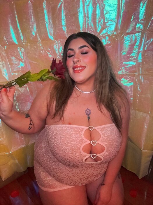 Thechurrbabe (@thechurrbabe), OnlyFans creator