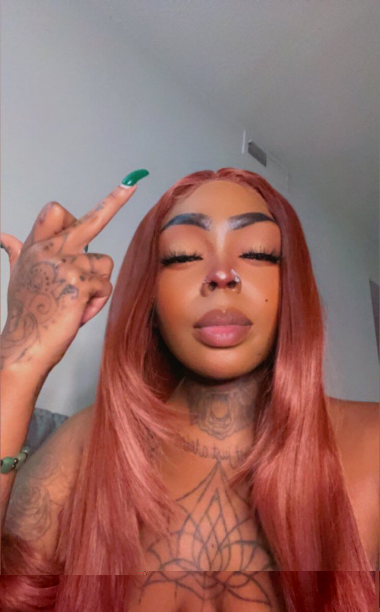 Theeladyrae (@theeladyrae), OnlyFans creator