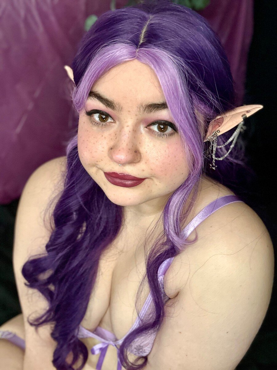 Theliarose (@theliarose), OnlyFans creator