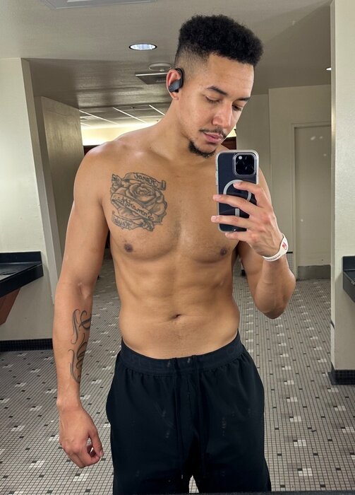 Theniceeenetwork (@theniceeenetwork), OnlyFans creator