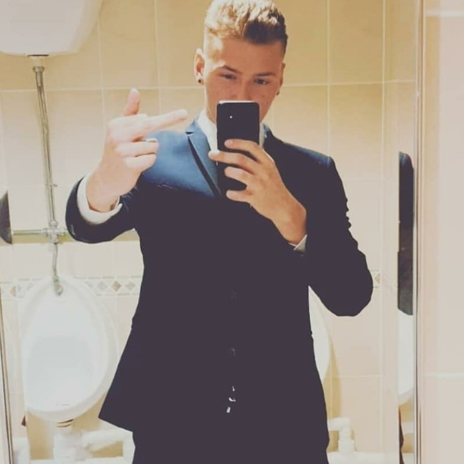 Theone973 (@theone973), OnlyFans creator