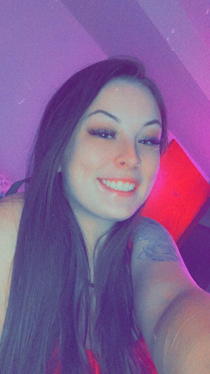 Thequeenee9 (@thequeenee9), OnlyFans creator