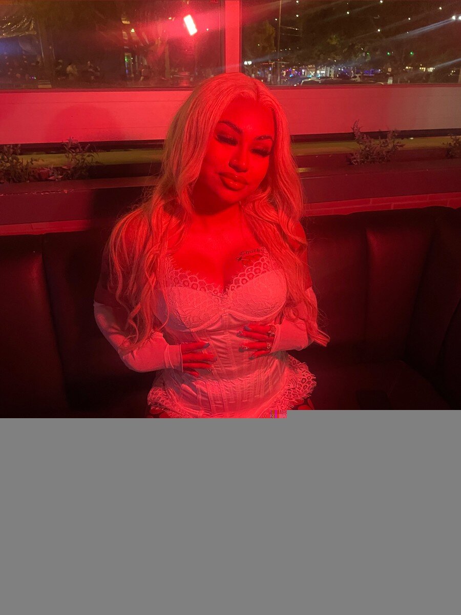 Therealbarbiana (@therealbarbiana), OnlyFans creator