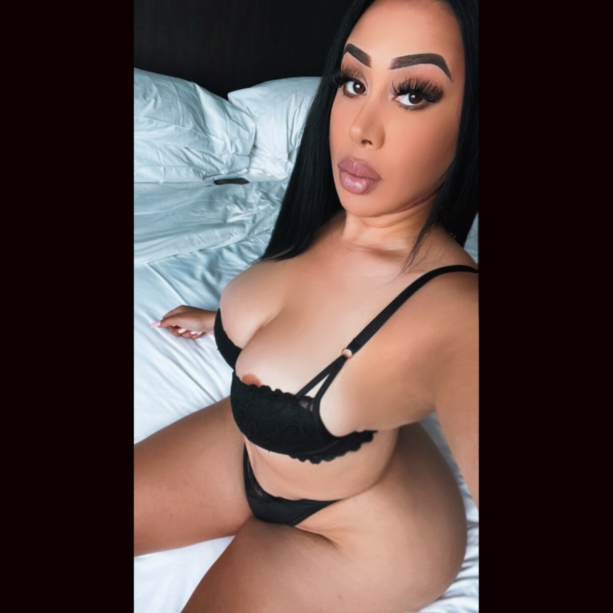 Therealforeignbaddie (@therealforeignbaddie), OnlyFans creator