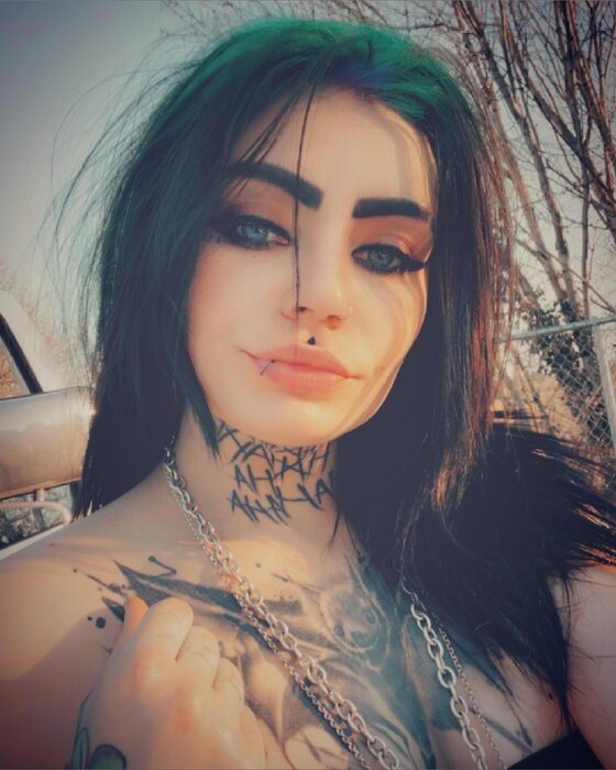 Therealgothshady (@therealgothshady), OnlyFans creator