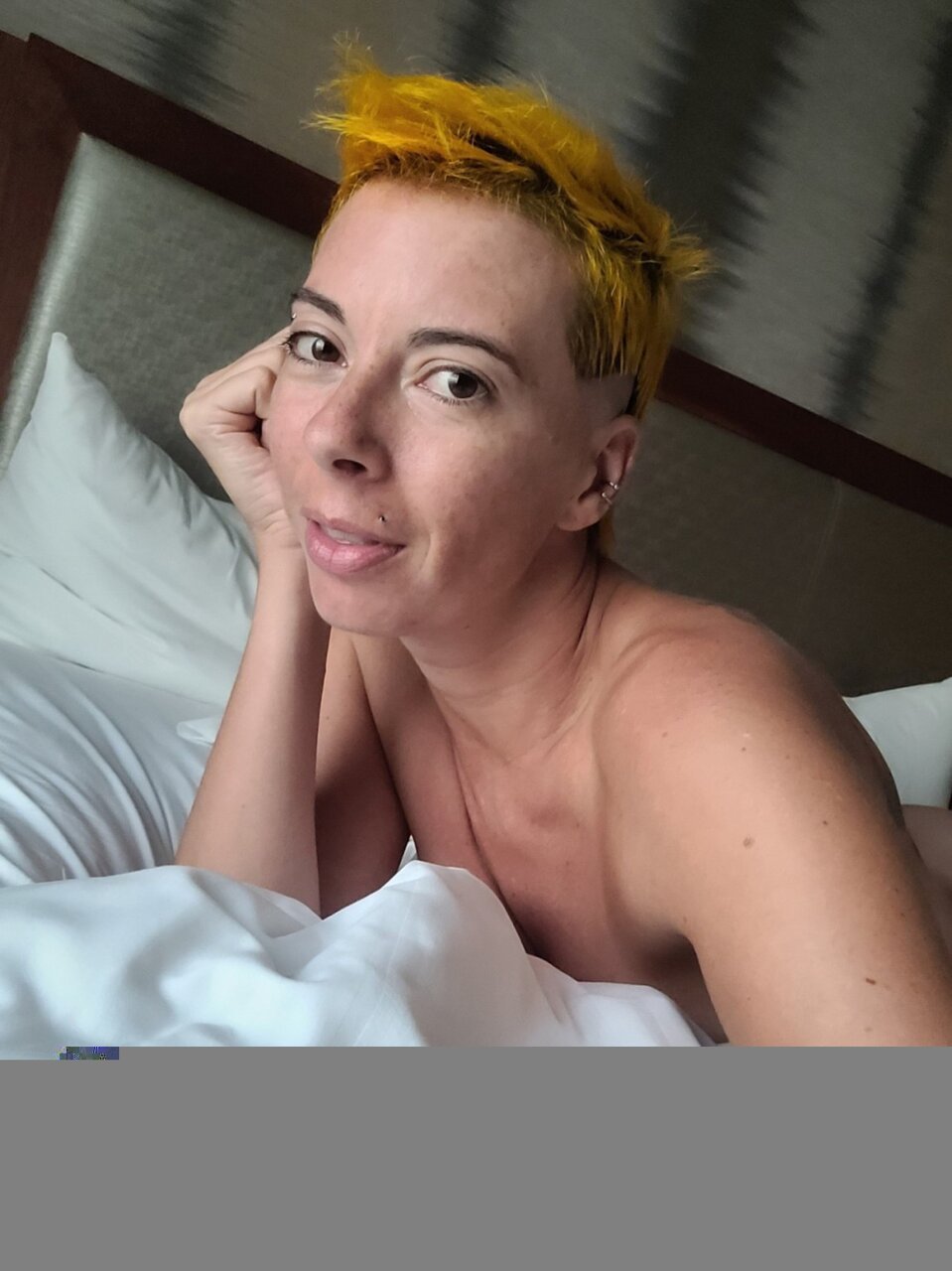 Theroxyrenee (@theroxyrenee), OnlyFans creator