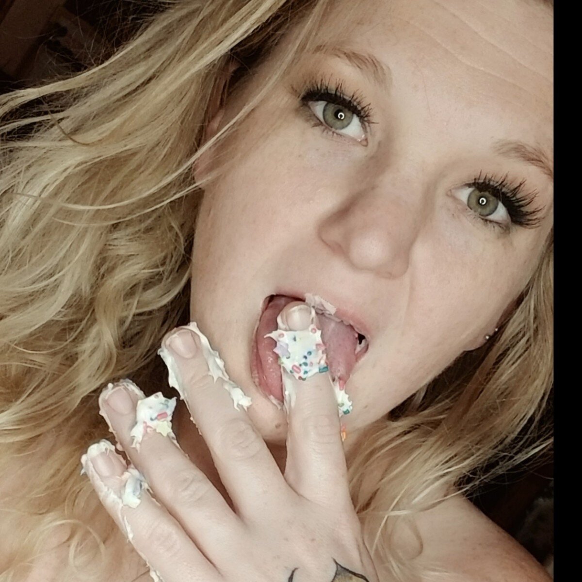 Thesnackykitty (@thesnackykitty), OnlyFans creator