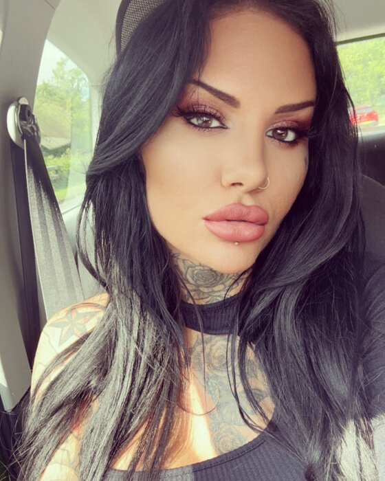 Thetwistedraven (@thetwistedraven), OnlyFans creator