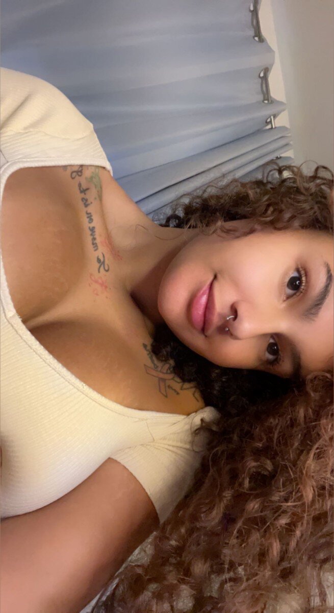 Theycallmeivyyy (@theycallmeivyyy), OnlyFans creator