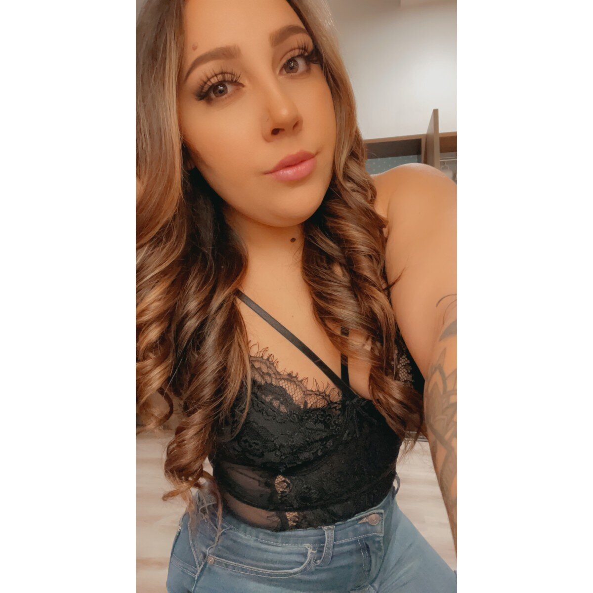 Thicccnfoxy (@thicccnfoxy), OnlyFans creator