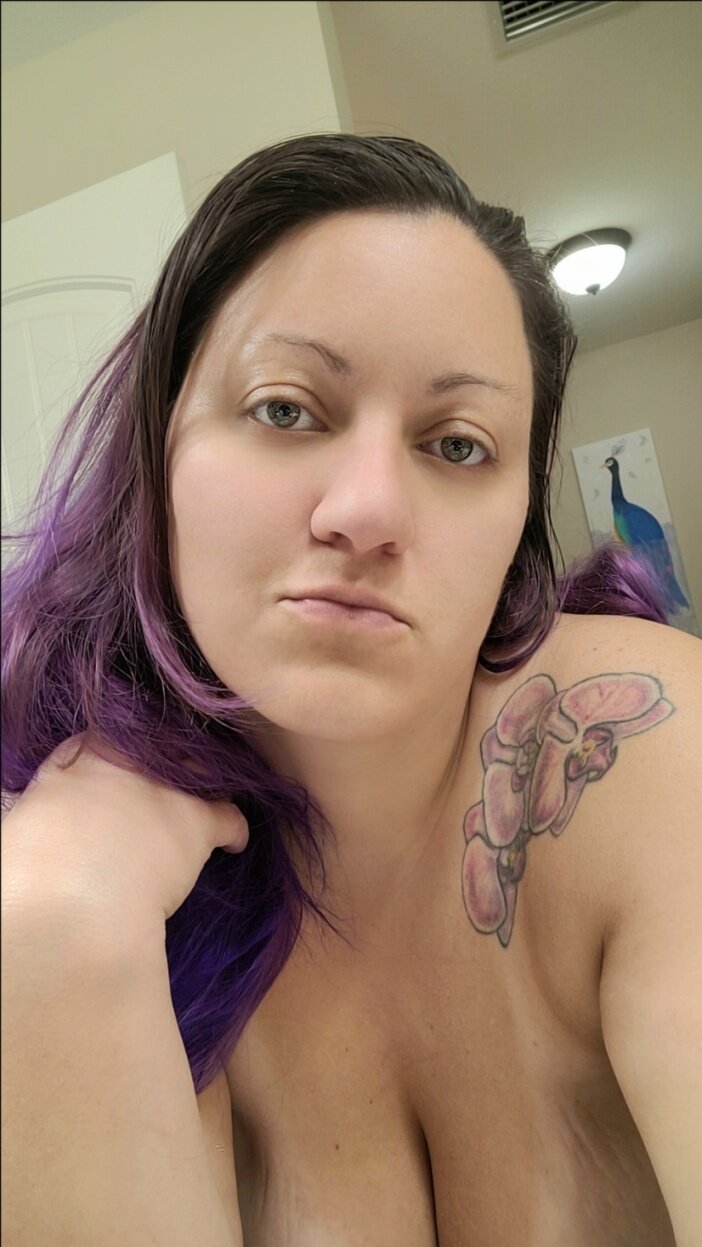Thickandfunsized (@thickandfunsized), OnlyFans creator