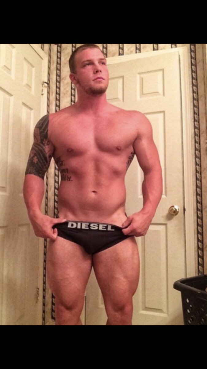 Thickpickle (@thickpickle), OnlyFans creator