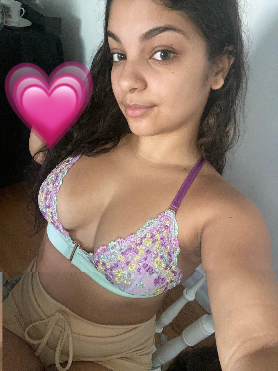 Thighz (@thighz), OnlyFans creator
