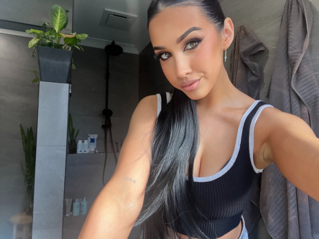 Thisisscarlettt (@thisisscarlettt), OnlyFans creator