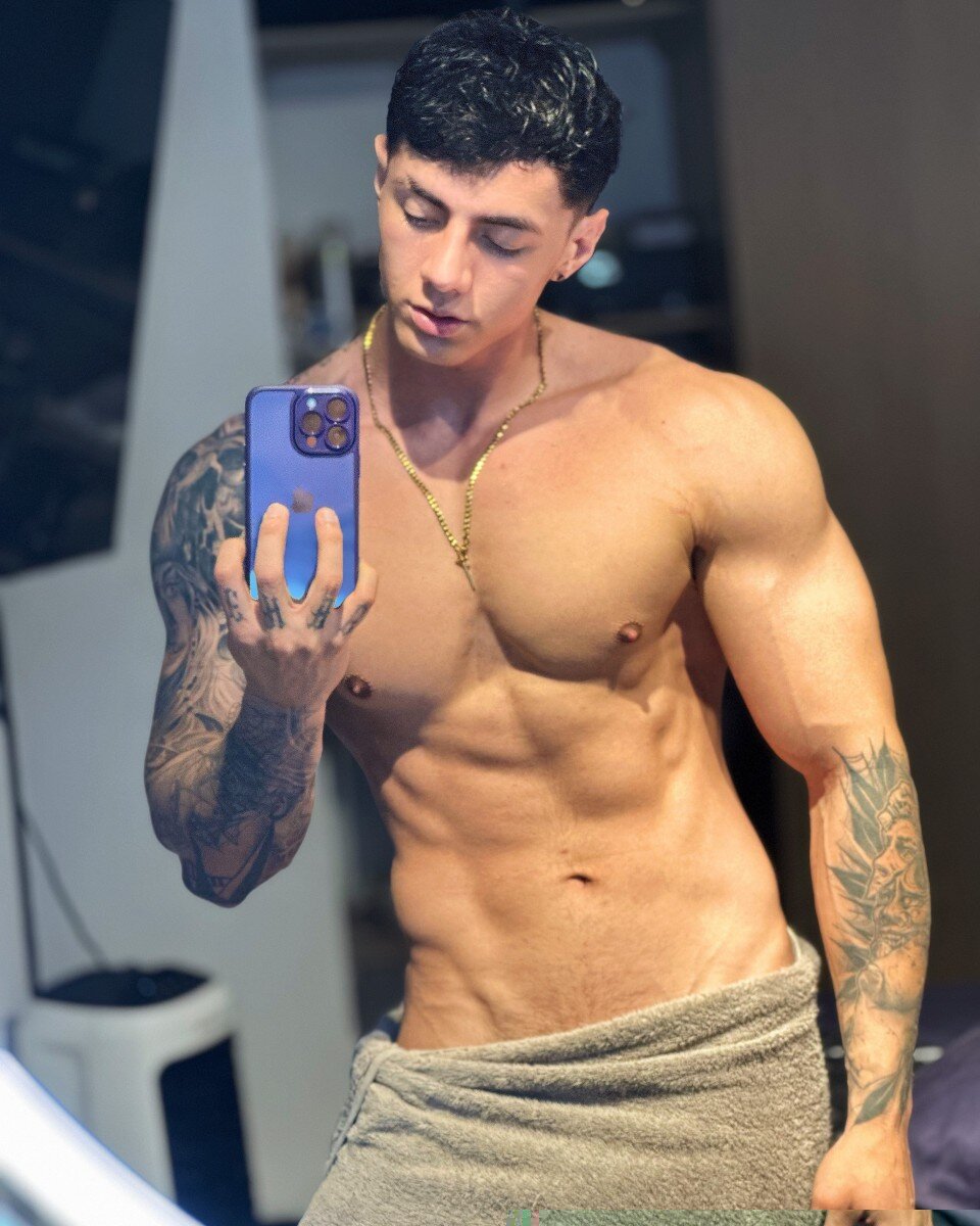 Thomasfalcon (@thomasfalcon), OnlyFans creator