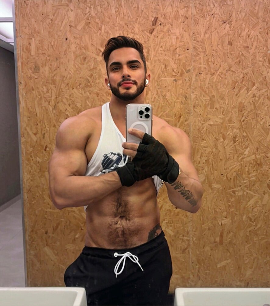 Tiagomoreira (@tiagomoreira), OnlyFans creator