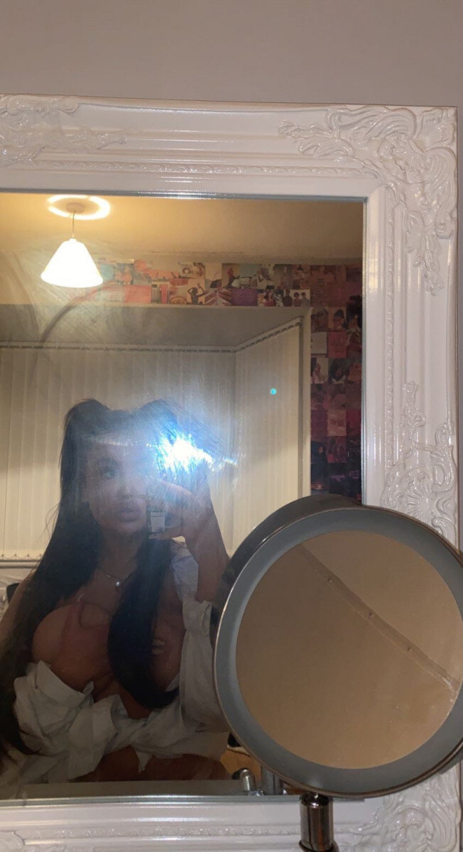Tiakokox (@tiakokox), OnlyFans creator