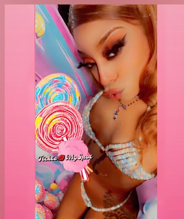 Ticklemyspot (@tickle.myspot), OnlyFans creator