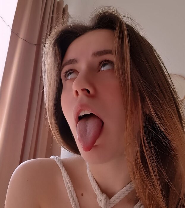 Tinyjanny (@tiny_janny), OnlyFans creator
