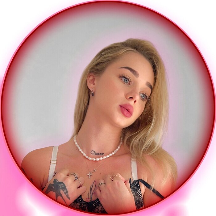 Tinyloly (@tiny_loly), OnlyFans creator