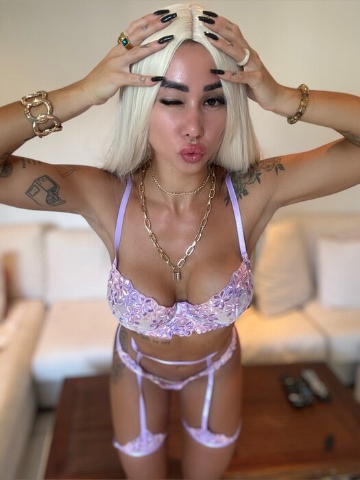 Tinyfinkel (@tinyfinkel), OnlyFans creator