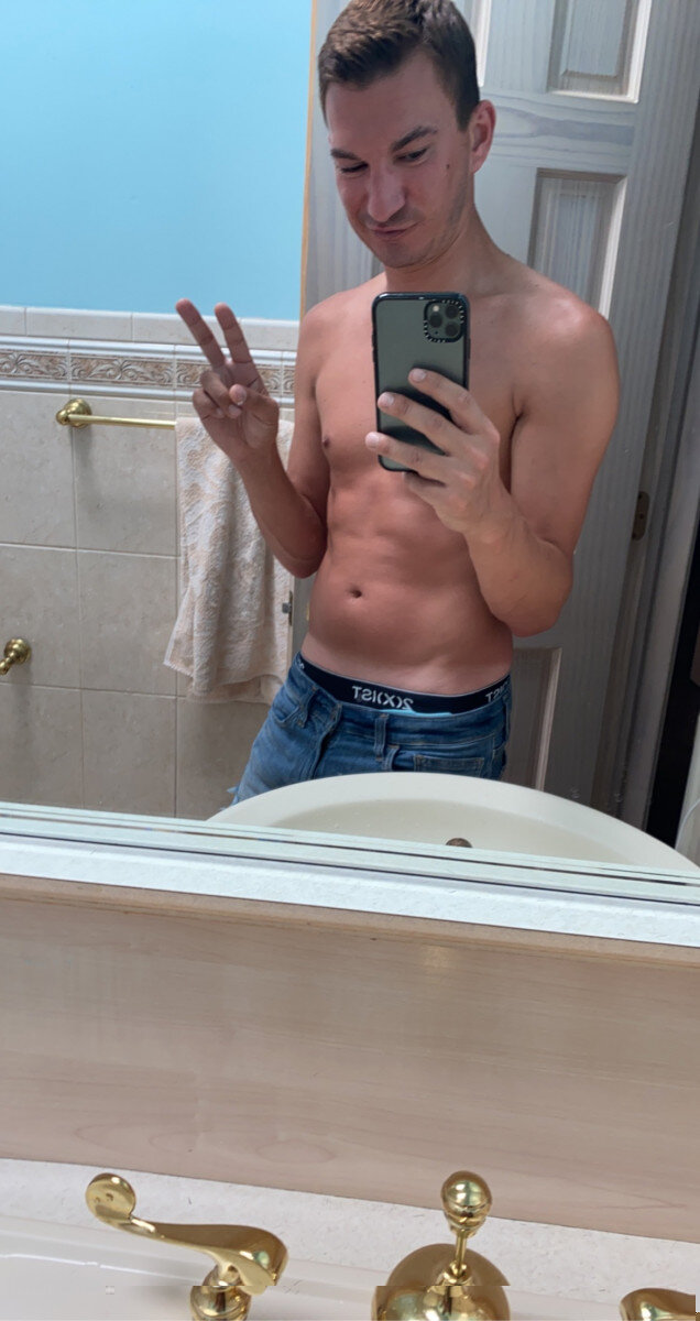 Tis9080 (@tis9080), OnlyFans creator