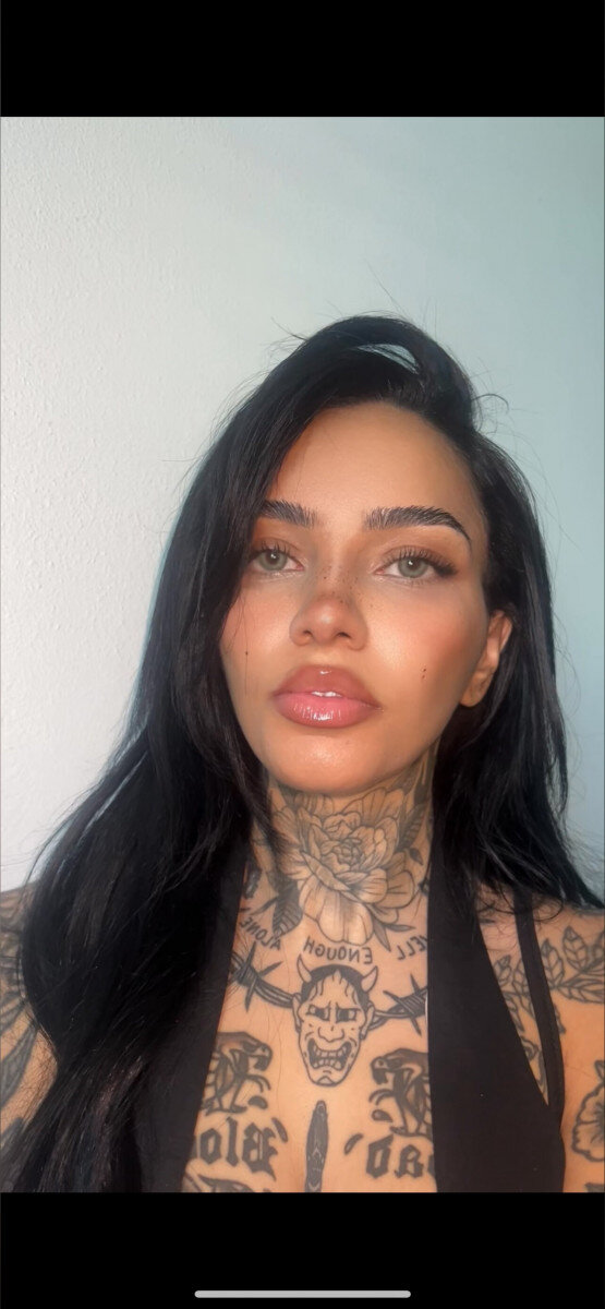 Tiuhmariuh (@tiuhmariuh), OnlyFans creator