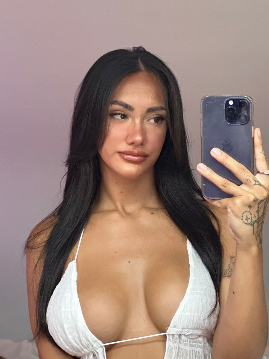 Tizzteazer (@tizzteazer), OnlyFans creator