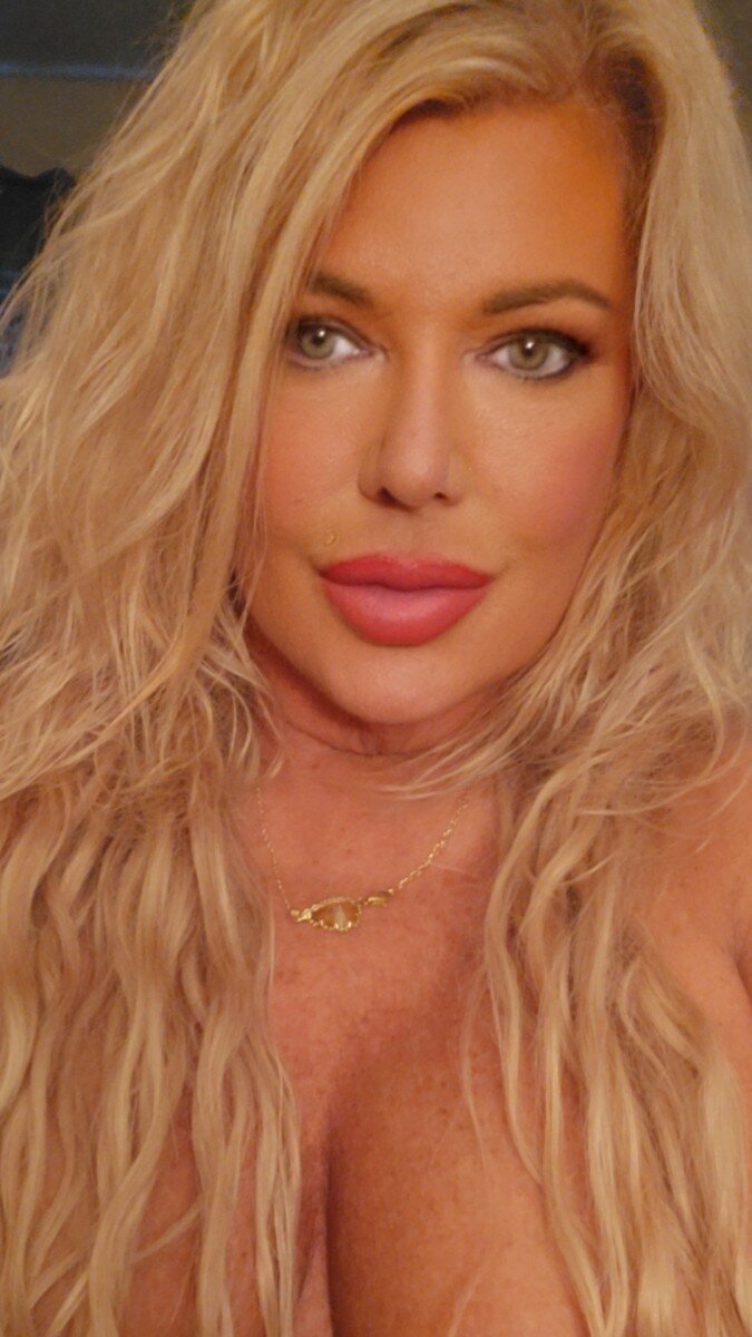 Tnfavmilf (@tnfavmilf), OnlyFans creator