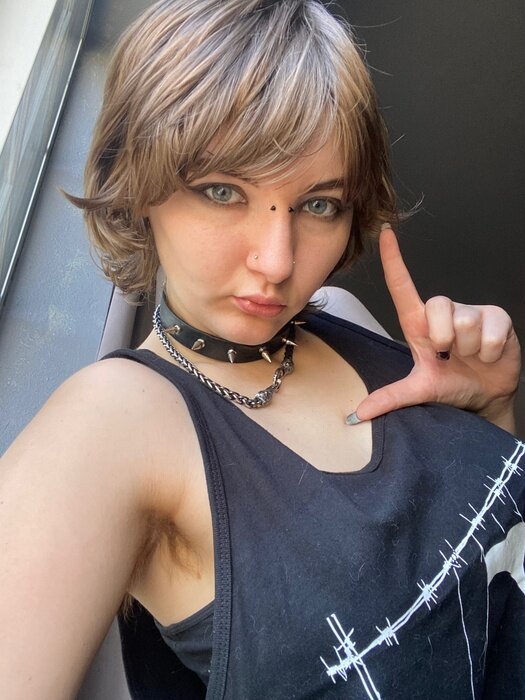 Toebeansoccult (@toebeansoccult), OnlyFans creator