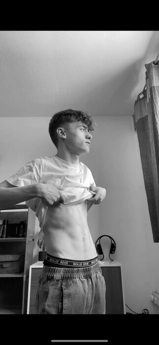 Tombakerx (@tombakerx), OnlyFans creator