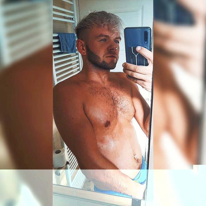 Tommidgley93 (@tommidgley93), OnlyFans creator