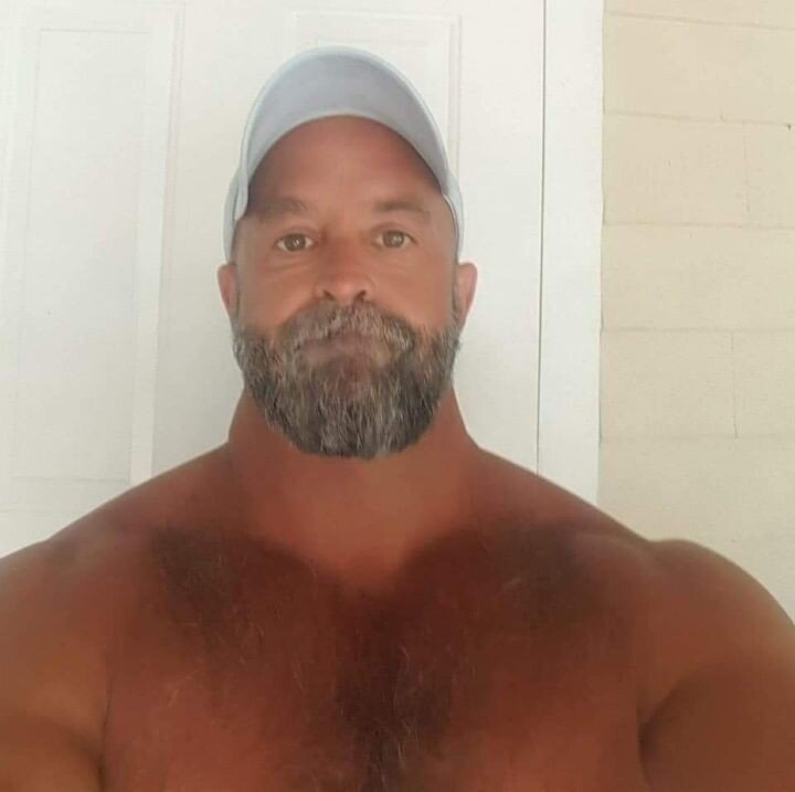 Tommybeach (@tommybeach), OnlyFans creator