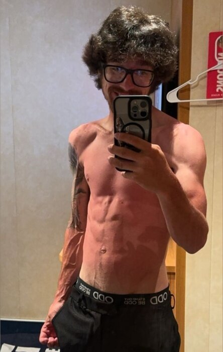 Tp7777 (@tp7777), OnlyFans creator