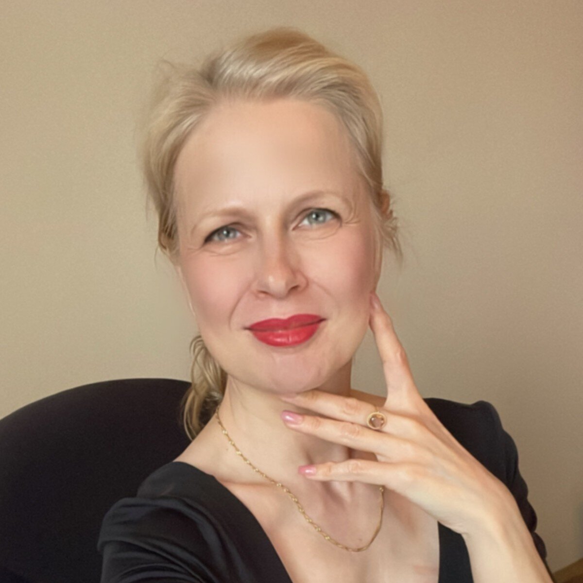 Tragmalmrsk (@tragmal_mrs.k), OnlyFans creator